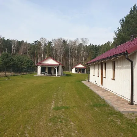Domki Letniskowe Miedzy Jeziorami W Lipnicy Lipnica  Exterior photo
