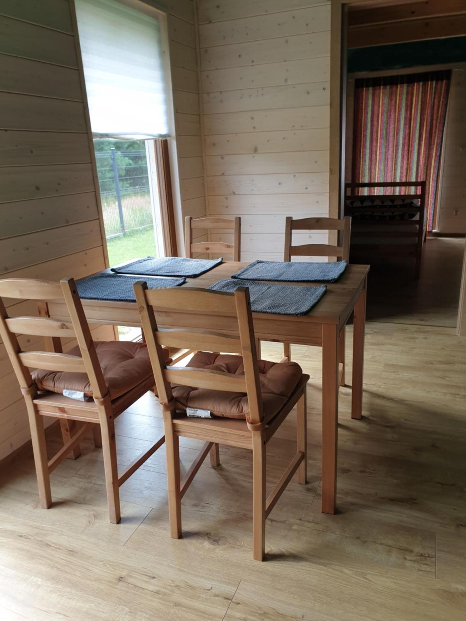 Letniskowe Miedzy Jeziorami W Lipnicy Holiday home *