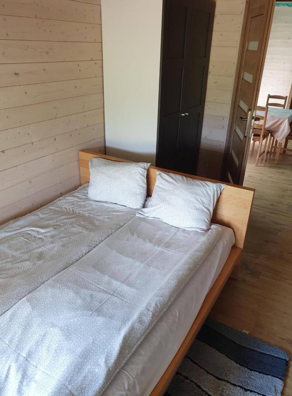 Letniskowe Miedzy Jeziorami W Lipnicy Lipnica (Slupca)